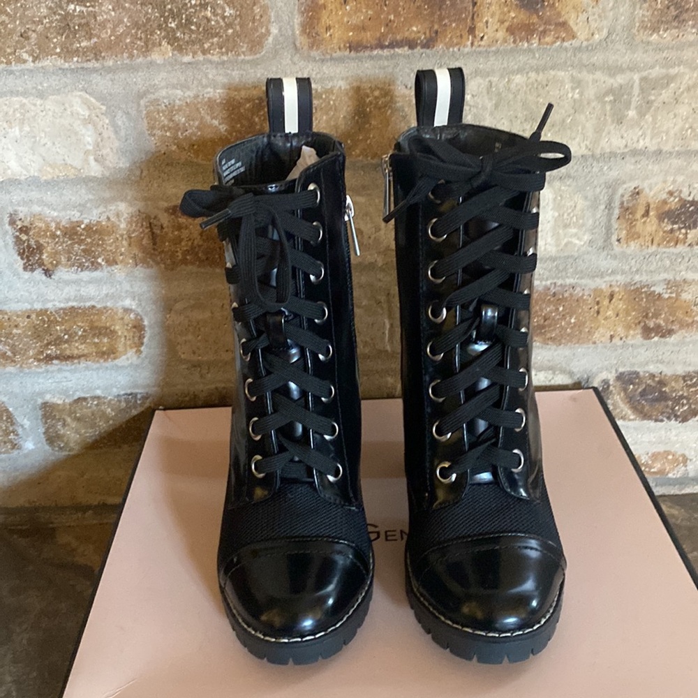 NWT BCBG Generation Pauline combat booties sz 6 Black - Picture 2 of 5